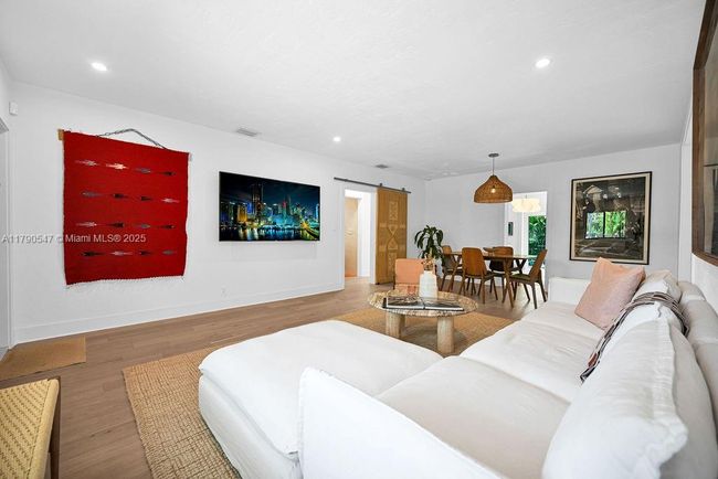1010 Ne 83 Rd St, House other with 3 bedrooms, 3 bathrooms and null parking in Miami FL | Image 5