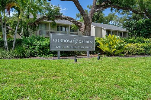 g4-2220 Bahia Vista St, Sarasota, FL, 34239-2410 | Card Image