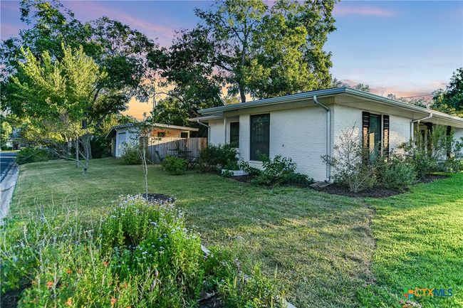 1504 E 18 Th St, House other with 4 bedrooms, 2 bathrooms and null parking in Georgetown TX | Image 32