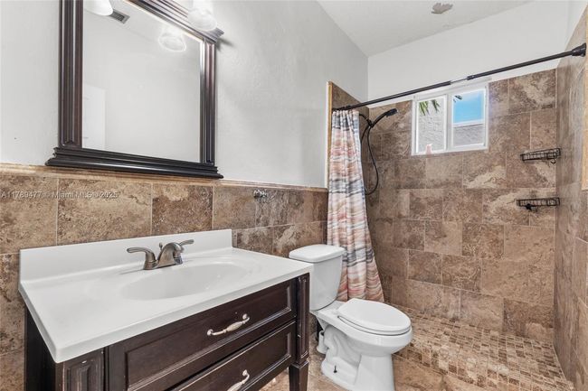 426 Sw 26 Th Rd, House other with 4 bedrooms, 3 bathrooms and null parking in Miami FL | Image 21