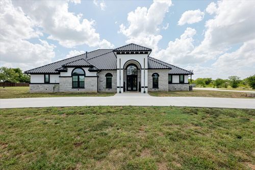 7381 Mesquite Rdg, Sanger, TX, 76266-7504 | Card Image