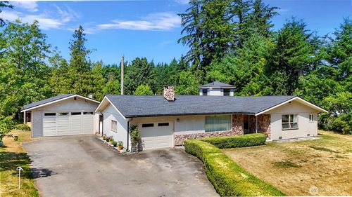 7399 N Enterprise Rd, Ferndale, WA, 98248-9747 | Card Image