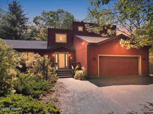 806 Lariat Ct, Hawley, PA, 18428 | Card Image
