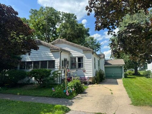 210 W State St, Morocco, IN, 47963-8295 | Card Image