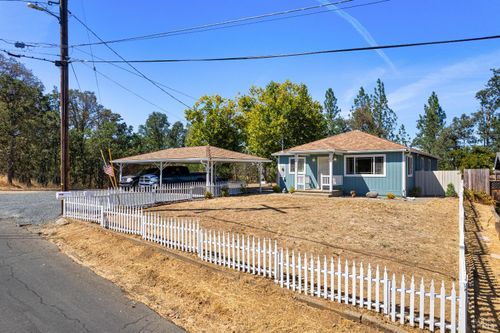 380 Forest Drive, Lakeport, CA, 95453 | Card Image