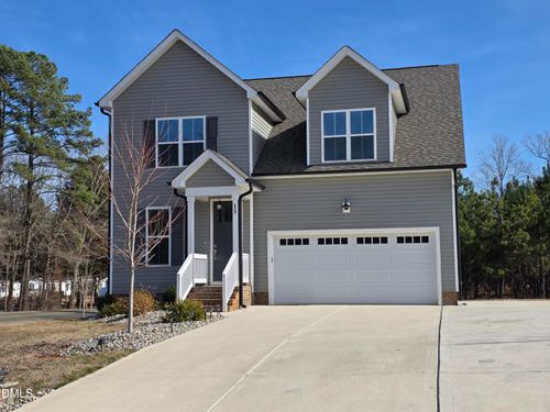 15 Brookhaven Dr, Spring Hope, NC, 27882-7004 | Card Image