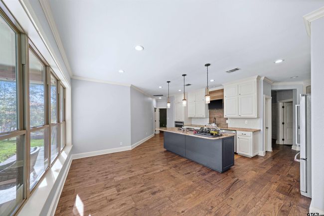 23751 Mystery Down Dr, House other with 5 bedrooms, 4 bathrooms and null parking in Lindale TX | Image 8