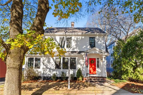 111 Colonial Road, Providence, RI, 02906 | Card Image