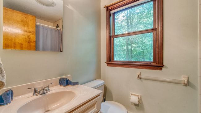 85 Howe St, House other with 3 bedrooms, 2 bathrooms and 4 parking in Ashland MA | Image 15