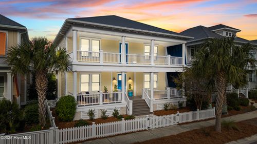 1228 Croaker Ln, Carolina Beach, NC, 28428-6256 | Card Image
