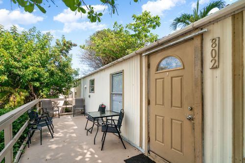 802 Largo Rd, Key Largo, FL, 33037-3108 | Card Image
