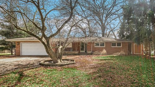 2445 Woodlane Dr, Merrillville, IN, 46410 | Card Image