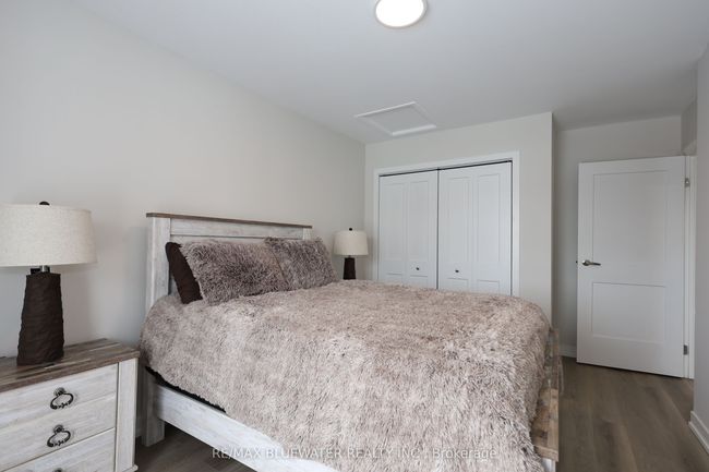 1 - 8 Oak St, Condo with 2 bedrooms, 1 bathrooms and 1 parking in Grand Bend ON | Image 18