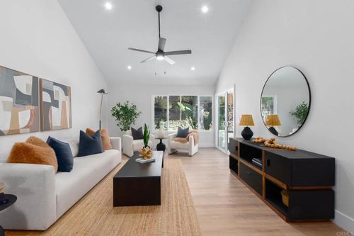 13517 Del Marino Ave, Poway, CA, 92064-5007 | Card Image