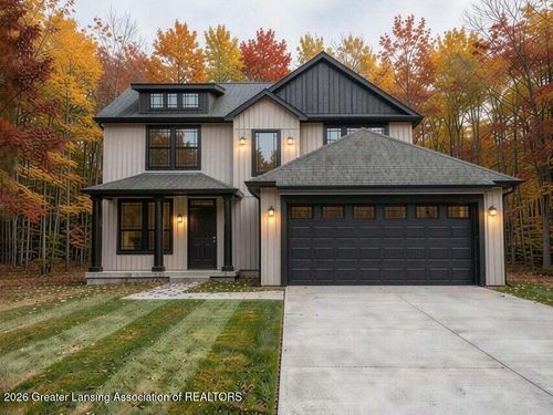 15277 Sherwood Ln, Lansing, MI, 48906-9400 | Card Image