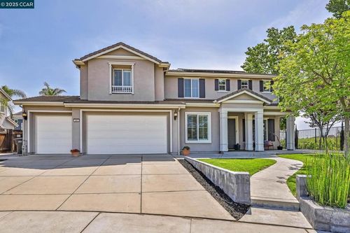 21 Foxglove Ct, Oakley, CA, 94561-1829 | Card Image