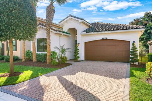 7866 Clay Mica Ct, Delray Beach, FL, 33446-2226 | Card Image