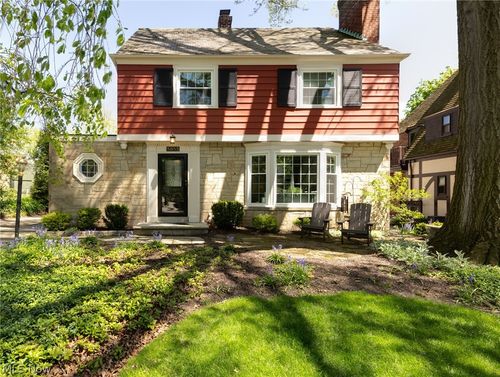 3655 Traver Rd, Shaker Heights, OH, 44122-5165 | Card Image