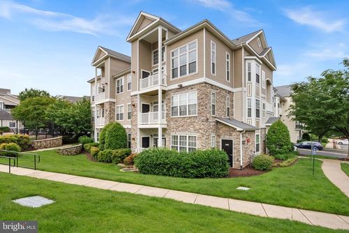 304-504 Sunset View Ter Se, LEESBURG, VA, 20175-6192 | Card Image