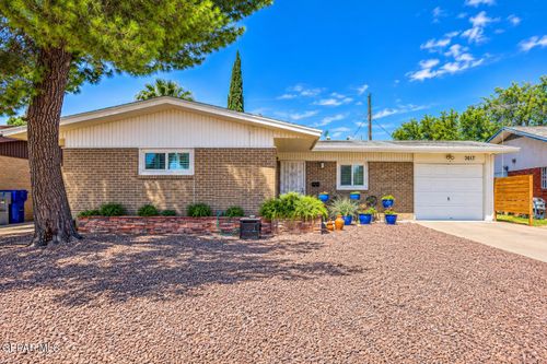 3017 Erica St, El Paso, TX, 79925-4518 | Card Image