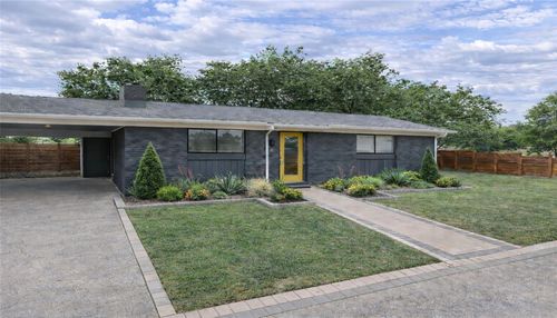 2203 Ventura Dr, Austin, TX, 78741-7062 | Card Image