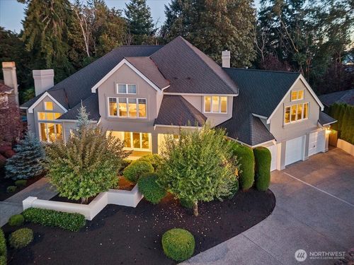14329 Se 84th Ct, Newcastle, WA, 98059-9260 | Card Image