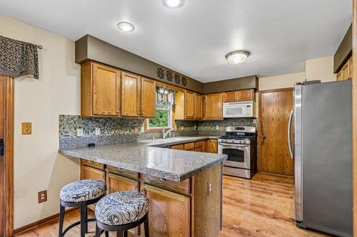 28604 Burma Lane, Waterford, WI, 53185 | Card Image