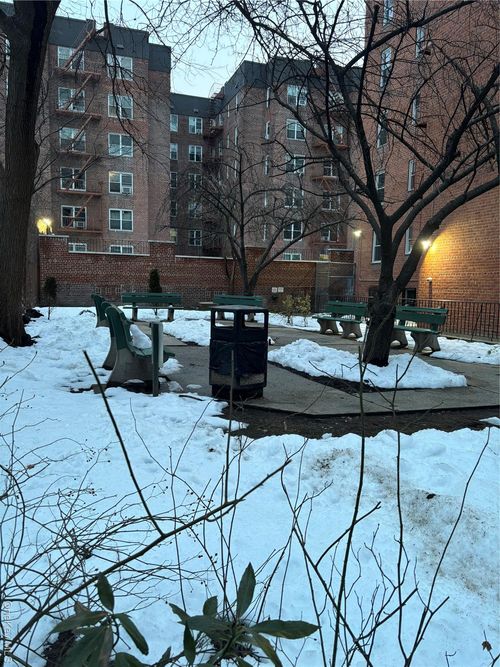 apt-5f-33-15 81st St, Jackson Heights, NY, 11372-1318 | Card Image