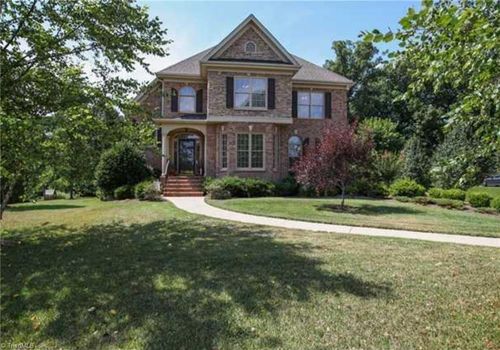 2170 Rossmore Rd, Clemmons, NC, 27012-7913 | Card Image