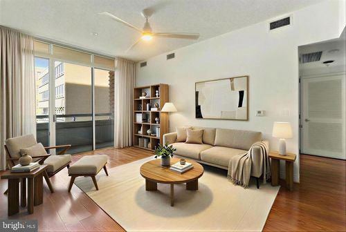 221-1020 N Highland St, ARLINGTON, VA, 22201-2175 | Card Image