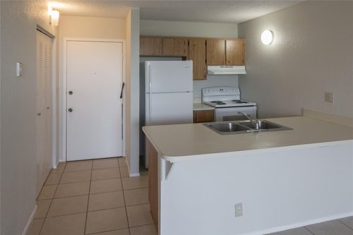 apt-506-2701 Riverside Dr, Coral Springs, FL, 33065-5552 | Card Image