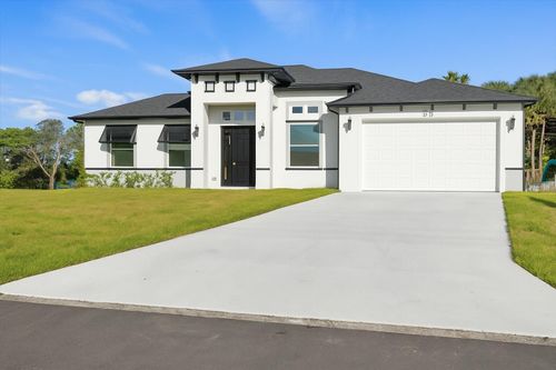 2041 Sw Driftwood St, Port St. Lucie, FL, 34953-2156 | Card Image