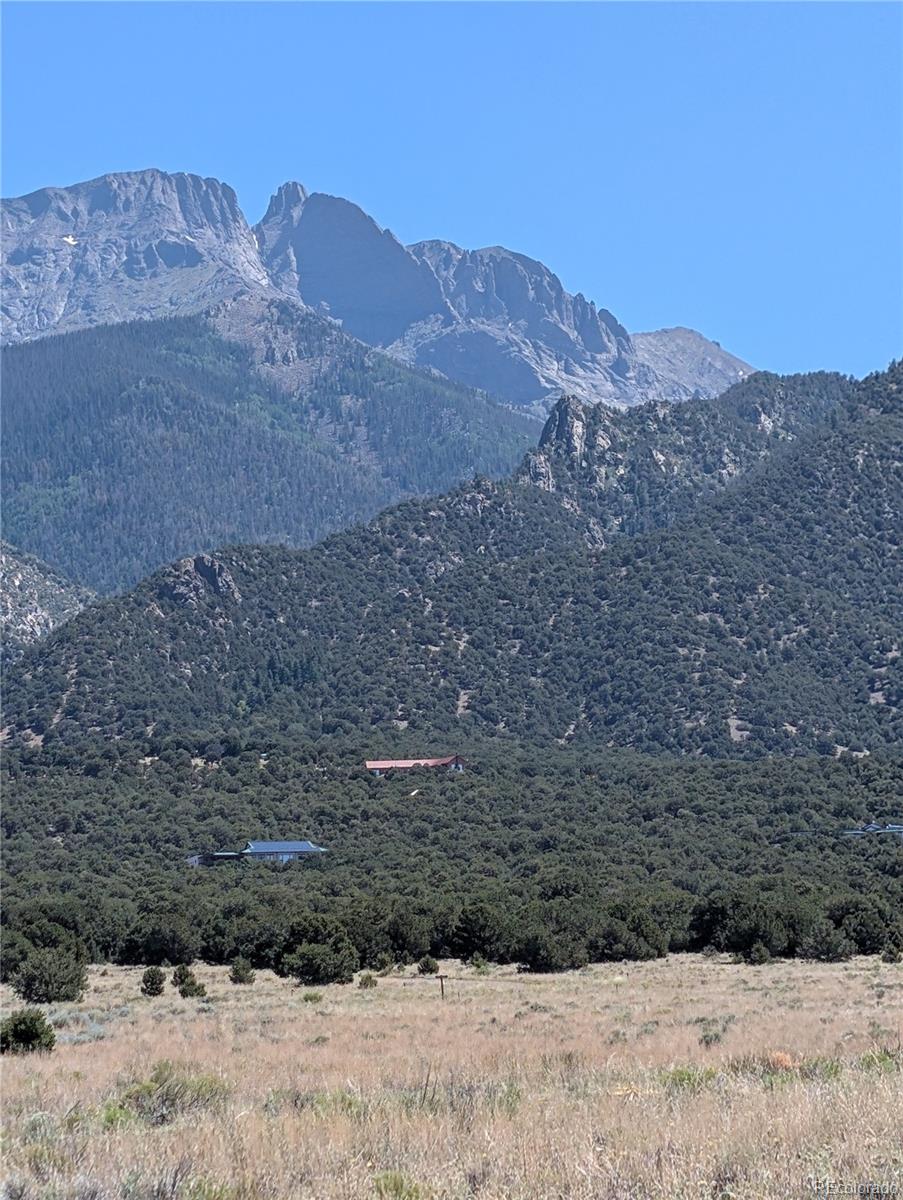 Land in Crestone