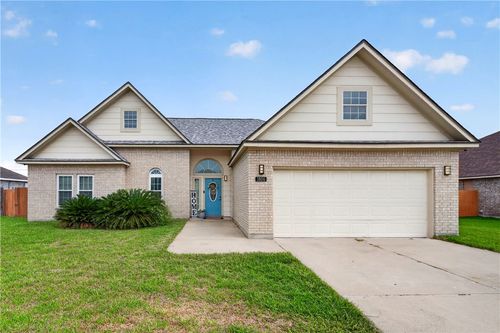 1806 Margaret Ln, Kingsville, TX, 78363-2803 | Card Image