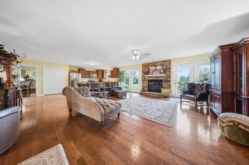 Residential in Prospect 5