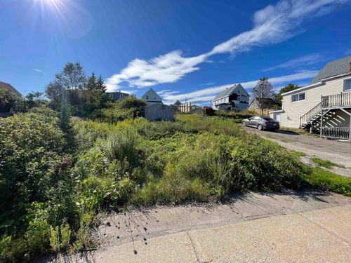 997 Victoria Road, Home with 0 bedrooms, 0 bathrooms and 1 parking in Sydney NS | Card Image