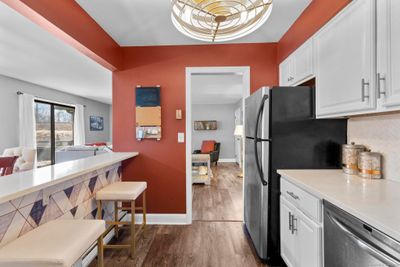 APT-5 - 22 Radio Place, Condo with 2 bedrooms, 1 bathrooms and 1 parking in Stamford CT | Image 2