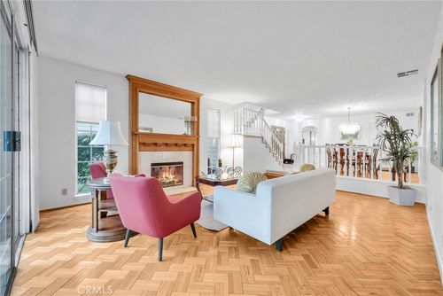 unit-101-601 John K Dr, Long Beach, CA, 90803-6399 | Card Image