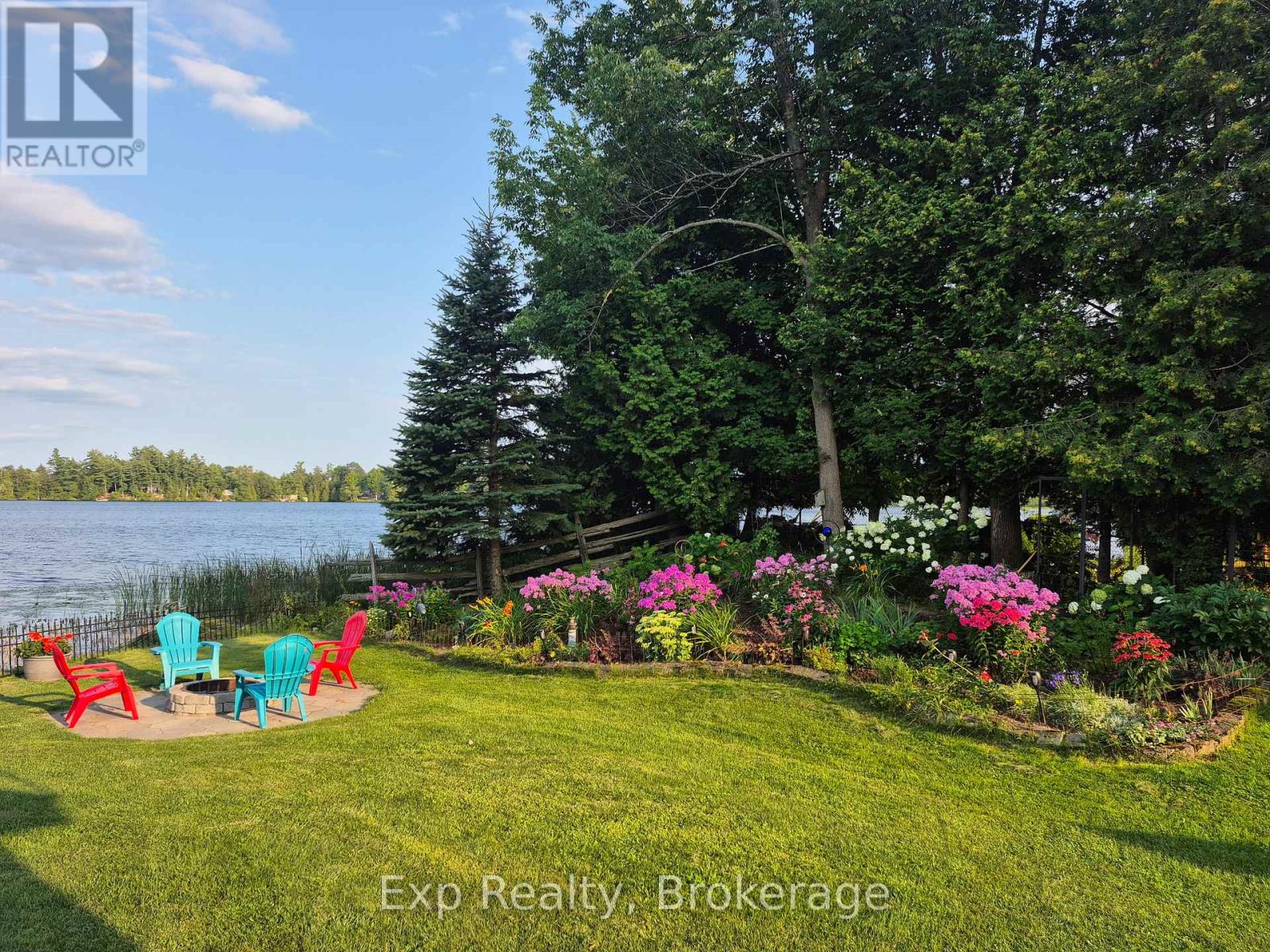 Residential in Stone Mills (Stone Mills) 2