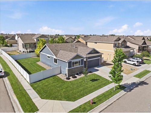 862 Sunlight Peak Dr, Severance, CO, 80550-4884 | Card Image
