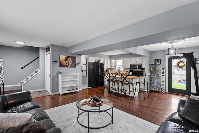 2149 W 30 Th St, House other with 3 bedrooms, 3 bathrooms and null parking in Davenport IA | Image 5