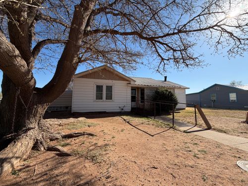912 Bell Ave, Turkey, TX, 79261-2006 | Card Image
