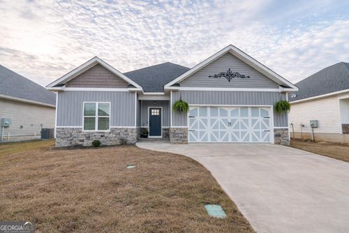 111 Cascades Ct, Bonaire, GA, 31005-5638 | Card Image