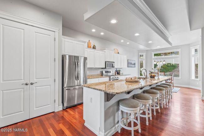 Kitchen | Image 14