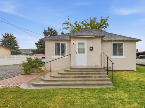 80 S 4th W W, Preston, ID, 83263 | Card Image
