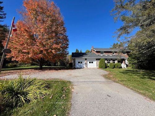 96 Highway 520 W, Burks Falls, ON, P0A1C0 | Card Image