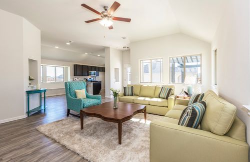 2725 Hopi Path, Leander, TX, 78641-4543 | Card Image