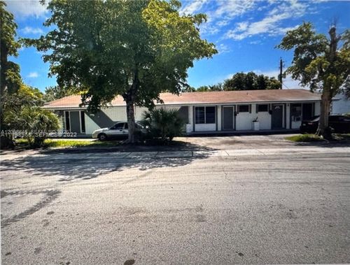 12501 Ne 5th Ave, North Miami, FL, 33161-4702 | Card Image