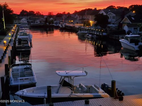 8 Hidden Harbor Dr, Point Pleasant Boro, NJ, 08742-4835 | Card Image