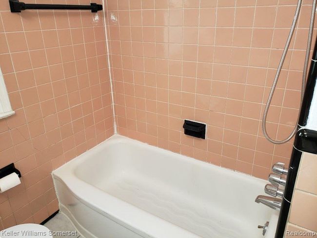 622 E 12 Mile Rd, House other with 3 bedrooms, 1 bathrooms and null parking in Royal Oak MI | Image 19